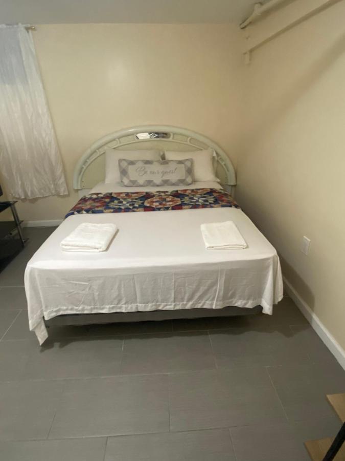 A Delightful Room In Queens New York Esterno foto